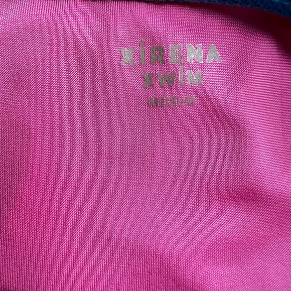 XiRENA one- piece swimsuit size M - Picture 3 of 3